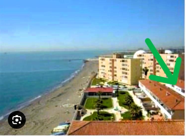 Acogedora Casa Junto Al Mar ,Cerca Del Centro Urbano Apartment มาลากา ภายนอก รูปภาพ